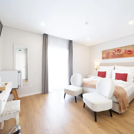 Guest house Silver Seahorse Garden Retreat Atouguia Da Baleia