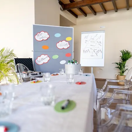 Guest house Silver Seahorse Garden Retreat 3*