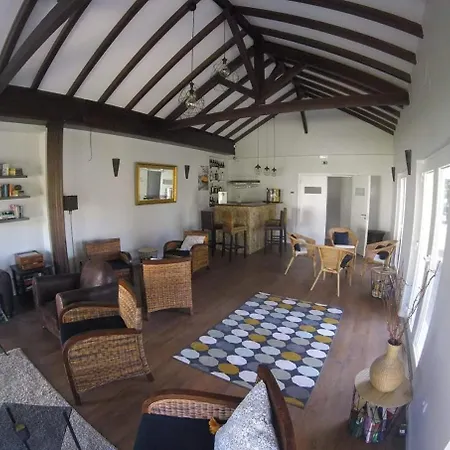 Guest house Silver Seahorse Garden Retreat 4*